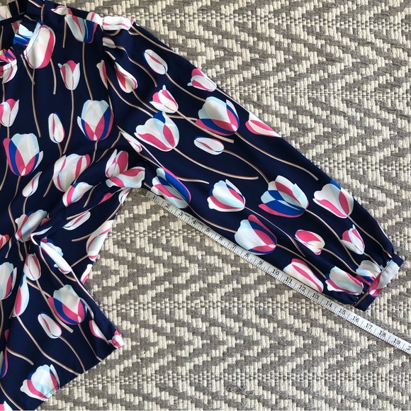 Talbots ruffle trim popover with tulip pattern throughout size 2X - Picture 7 of 12